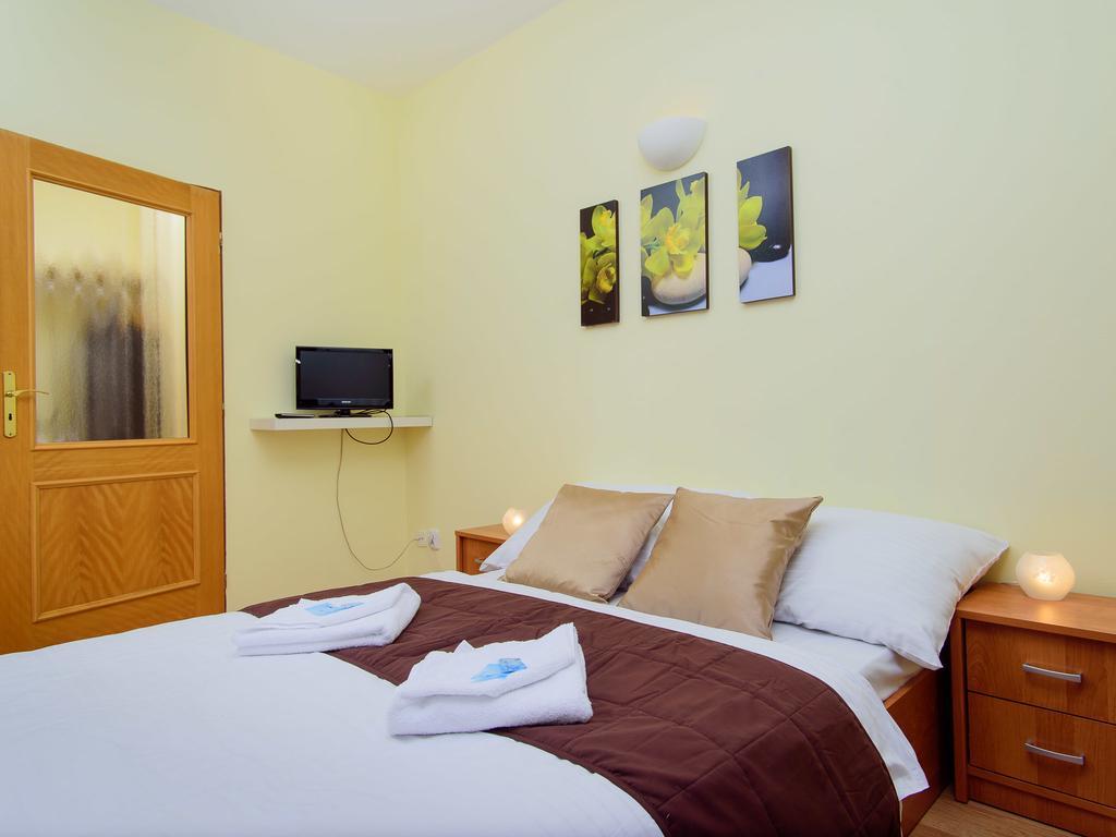Hotel Brilliant Praga Exterior foto